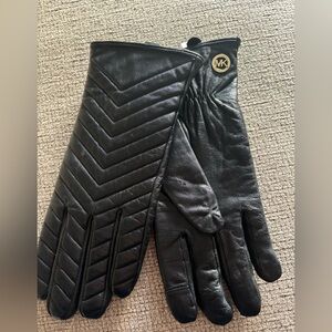 Michael Kors Quilted Black Leather Gloves